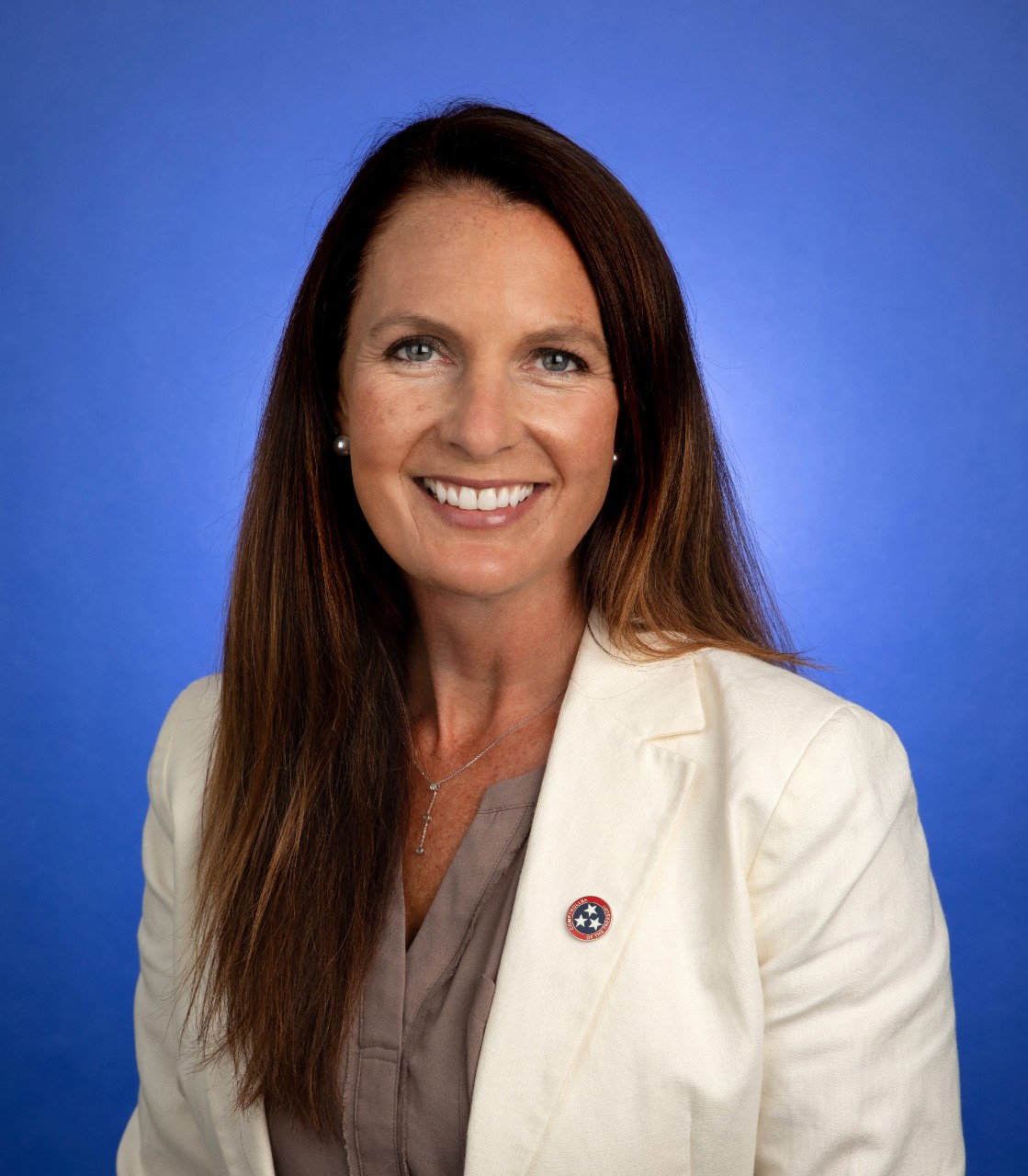 Christy Tennant headshot