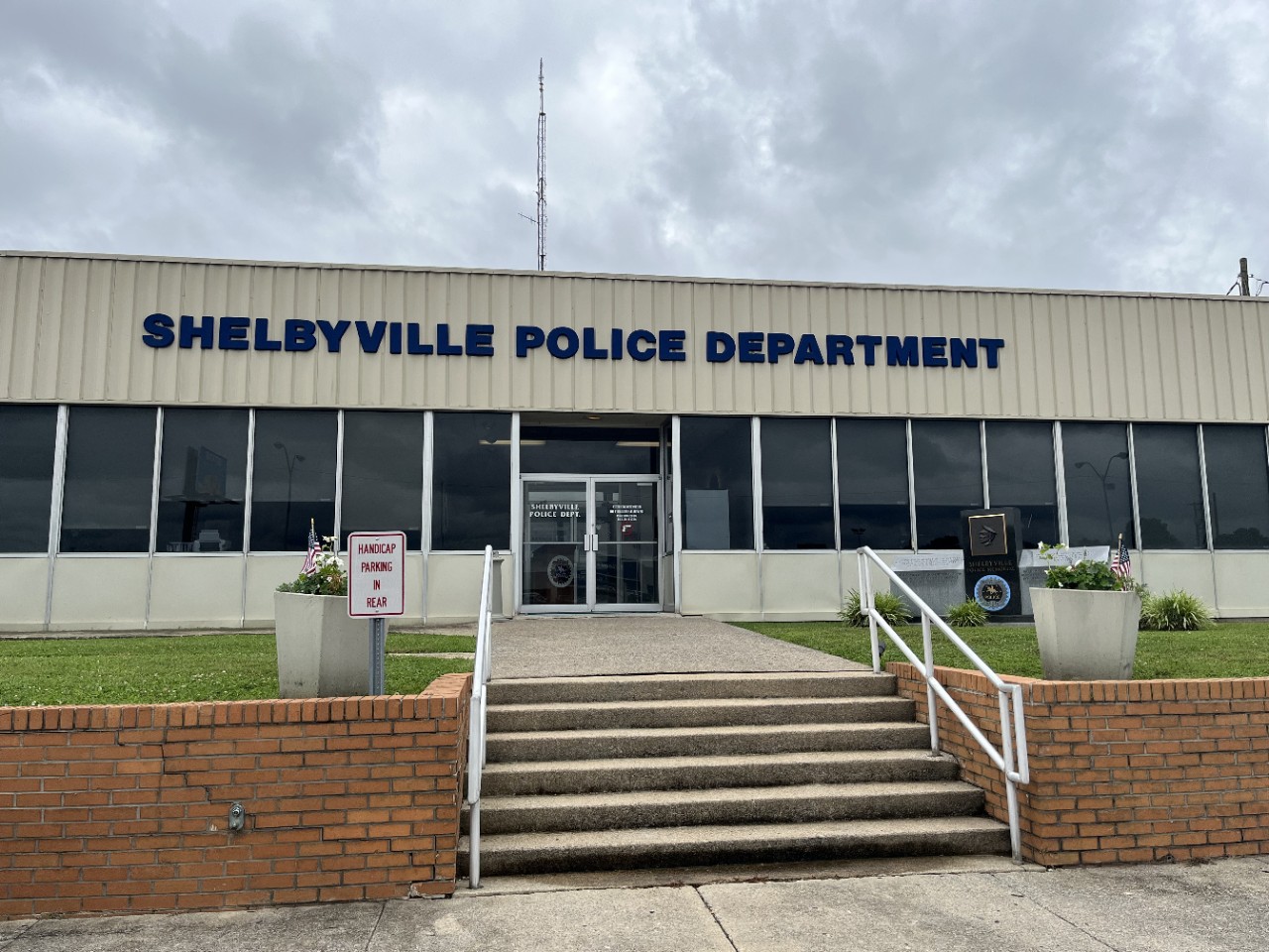 Photo of Shelbyville Police Department Building